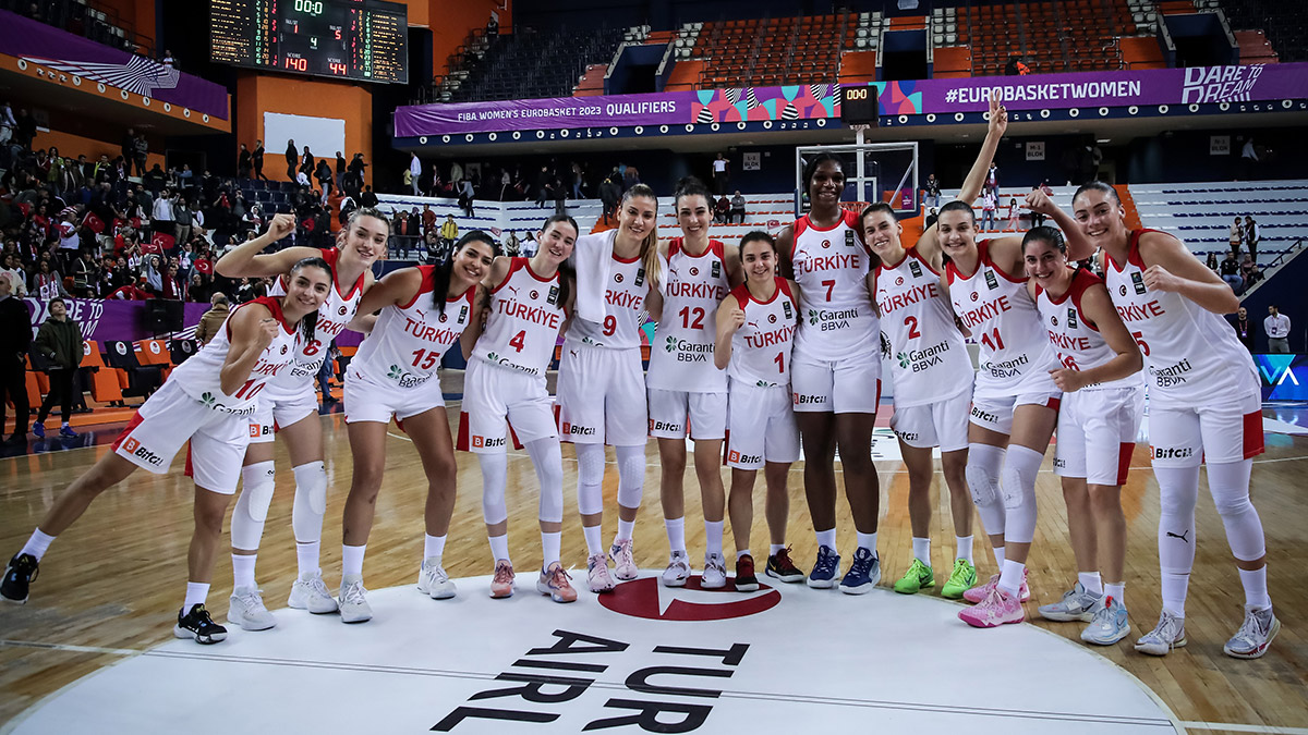 FIBA 2023 Avrupa Şampiyonası Elemeleri D Grubu'nda mücadele eden A Milli Kadın Basketbol Takımı Arnavutluk'u 140-44'lük skorla mağlup etti. 
