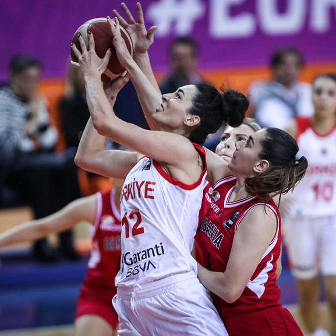 A Milli Kadın Basketbol Takımı Arnavutluk'a fark attı