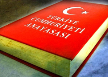 Anayasaların dayanılmaz ağırlığı