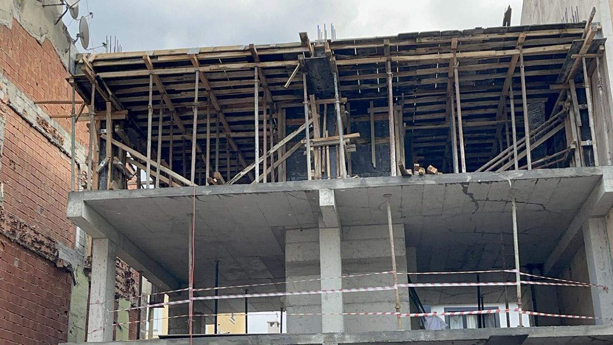 Ataşehir'de inşaatın bekçisi ölü bulundu