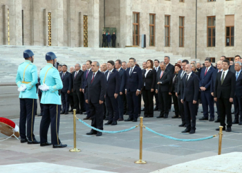 Atatürk TBMM'de düzenlenen törenle anıldı