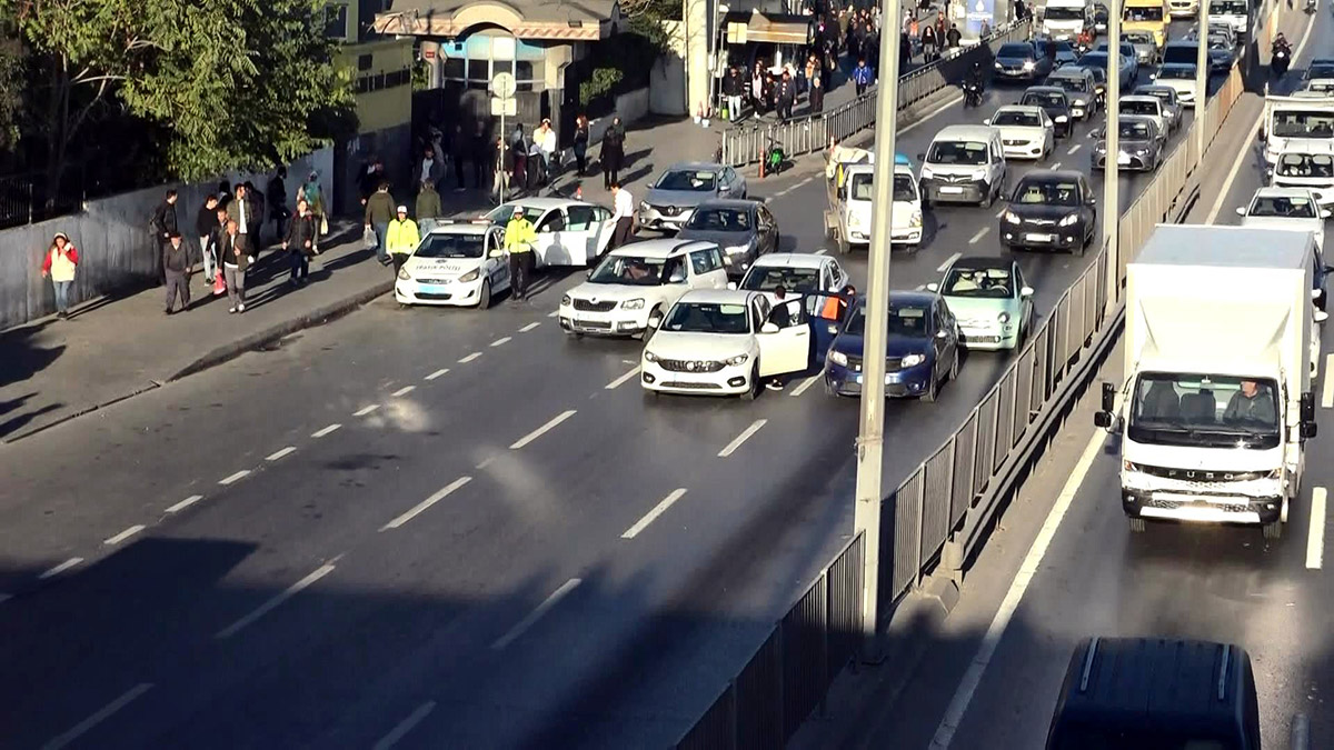 Avcılar'da siren sesi ile motorlar durdu