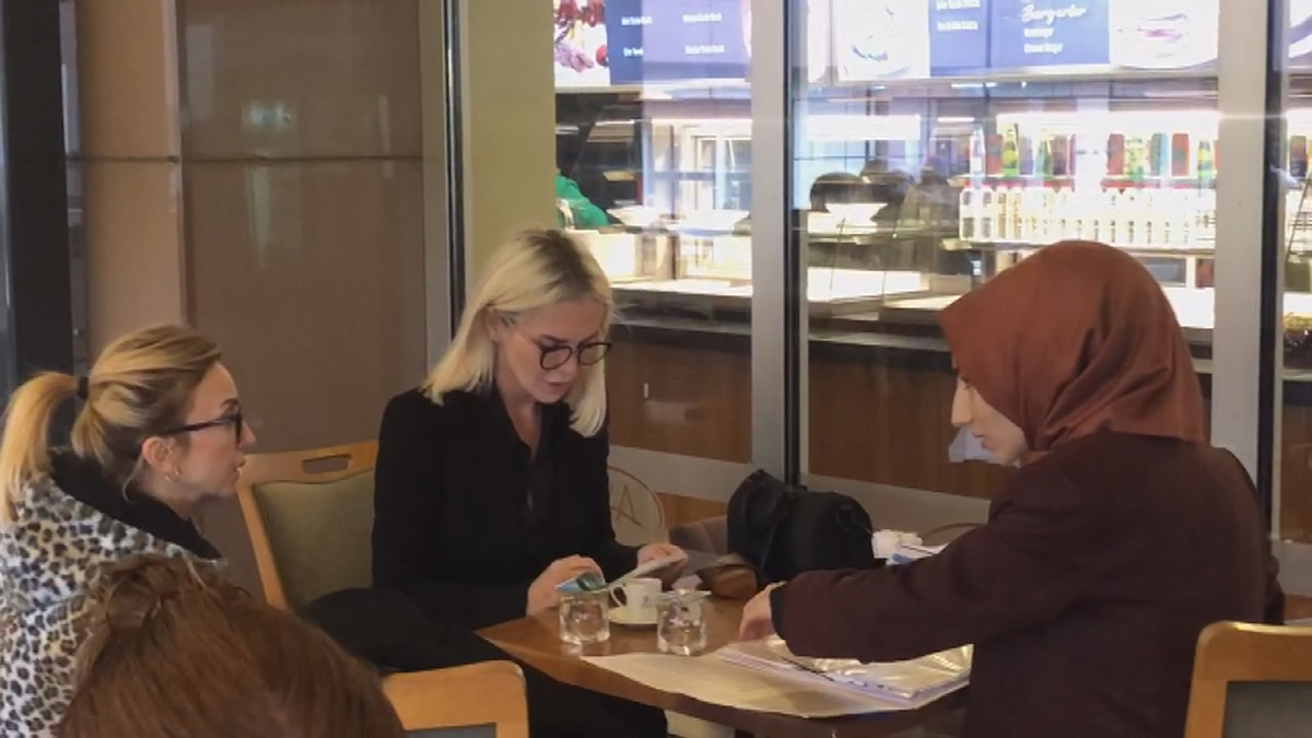 Ece Erken Bakırköy Adalet Sarayı'na geldi