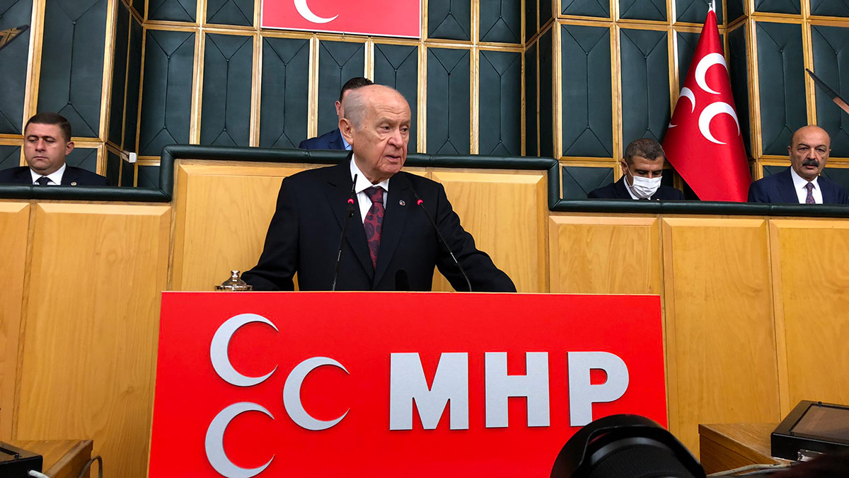 TBMM'de bölücü sima istemiyoruz