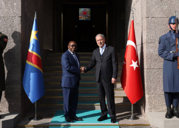 Hulusi Akar Kongolu mevkidaşı ile görüştü