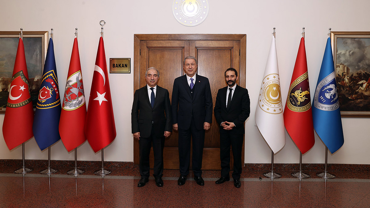 Hulusi Akar Burak Haktanır ile görüştü