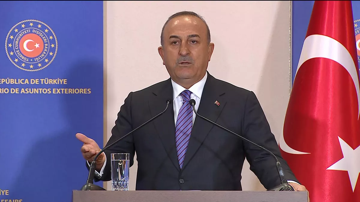 Dışişleri bakanı mevlüt çavuşoğlu jens stoltenberg ile ortak basın açıklaması gerçekleştirdi.