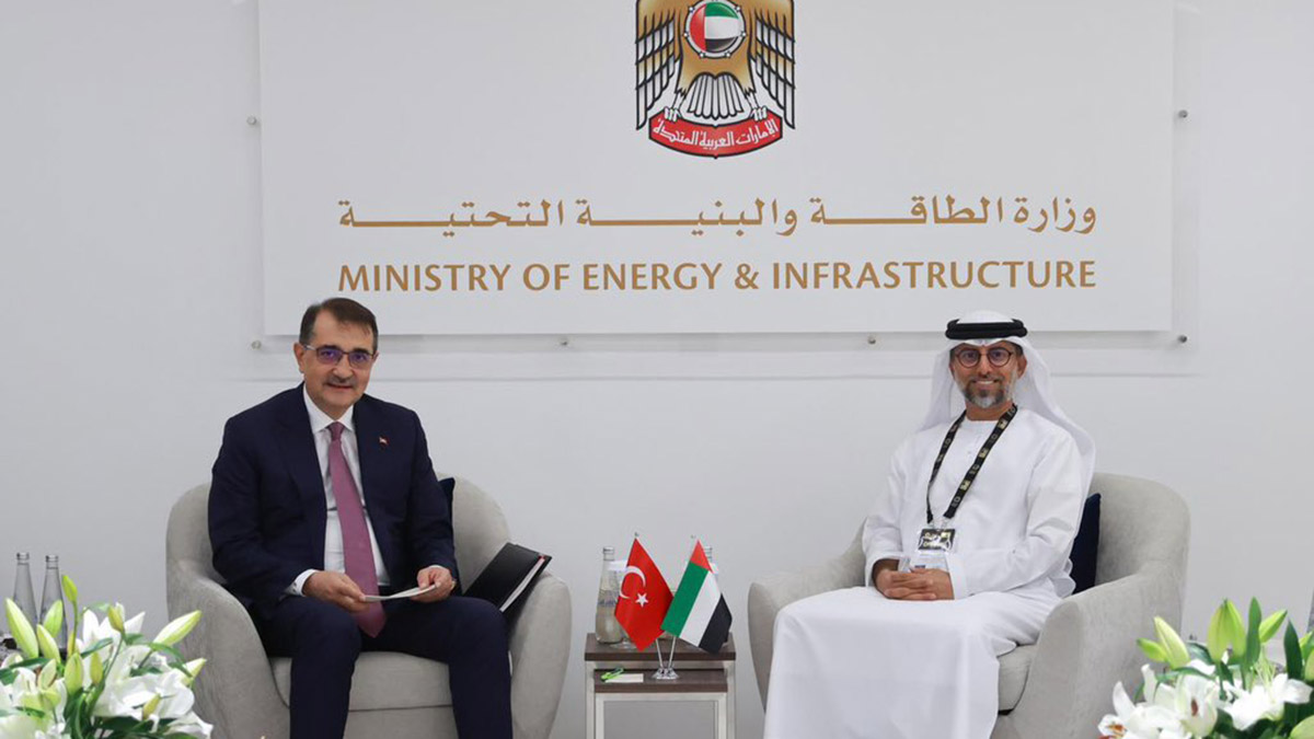 Bakan Dönmez, Mazrouie ile görüştü