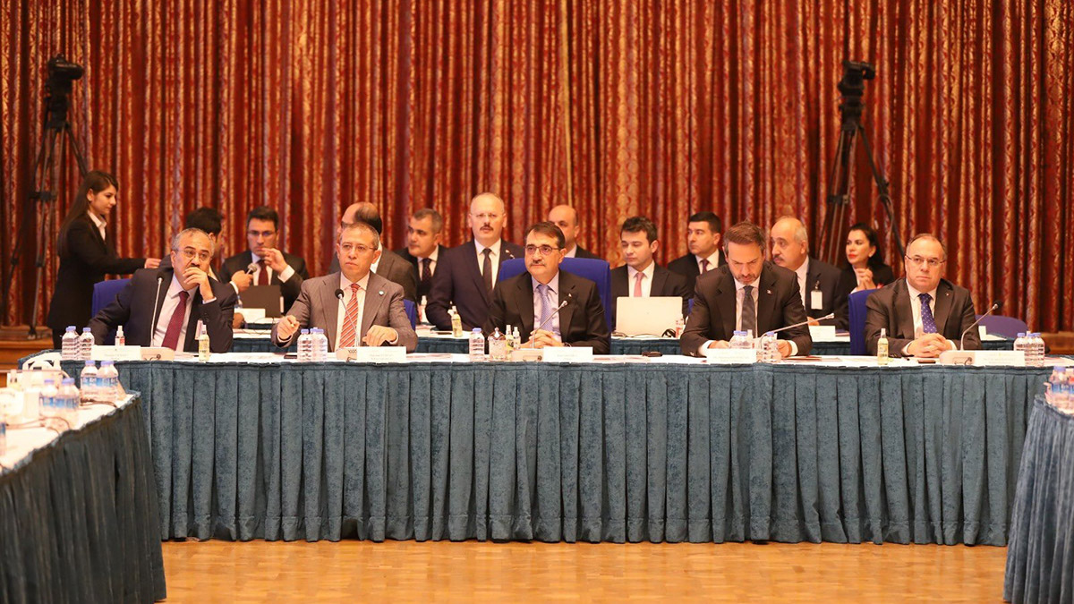 Yeni keşif müjdeleri verebilmek için çalışıyoruz