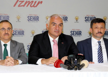 Siyasi olarak yaklaşmayı doğru bulmuyorum