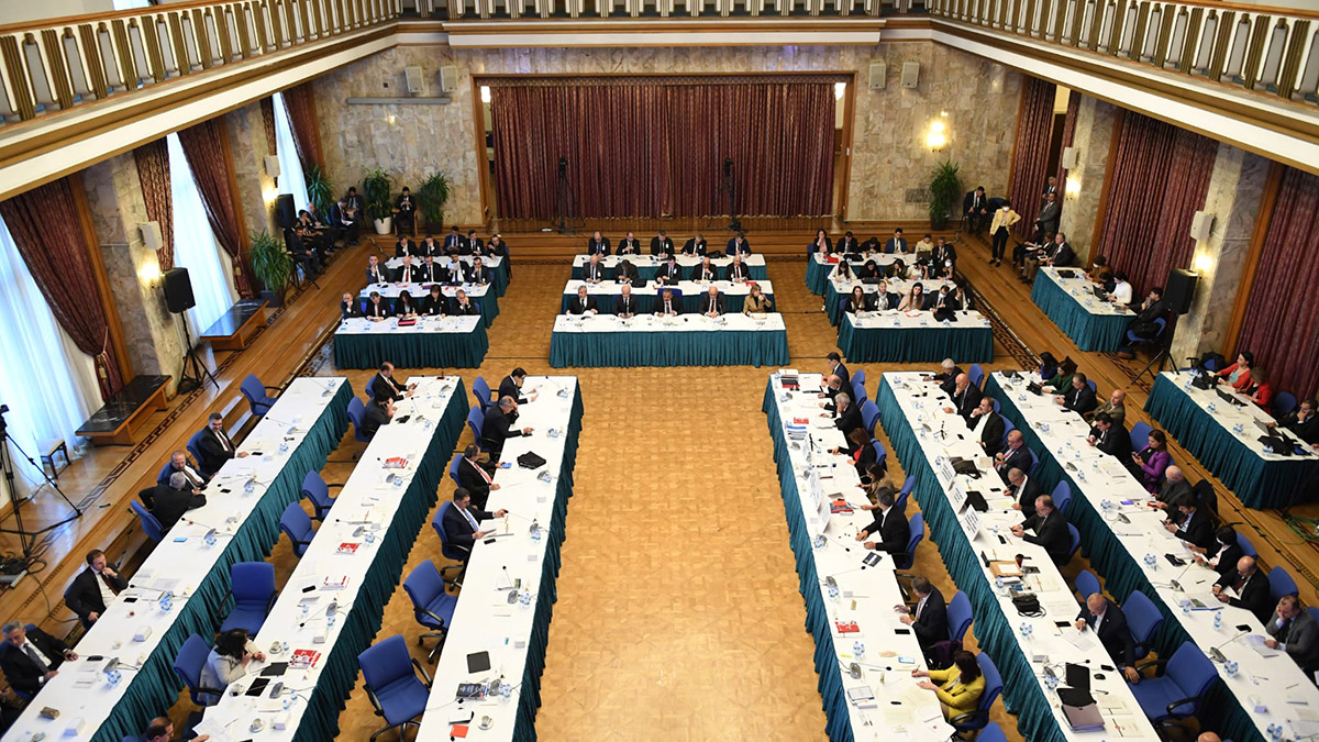 Milli Eğitim Bakanı Mahmut Özer, "Eğitim bütçemiz, 651 milyar 377 milyon 155 bin lira olarak belirlenmiştir. Bu rakam, 2023 yılı merkezi yönetim bütçesinin yüzde 14,6'sını oluşturmaktadır" dedi.