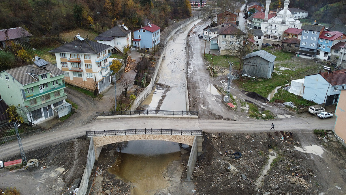 Sel felaketinde yıkılan 4 köprü ıslah edildi