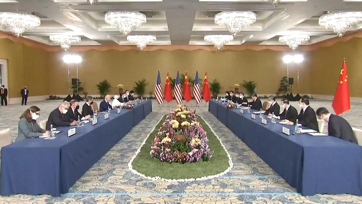 Joe Biden ve Şi Cinping Endonezya'da görüştü