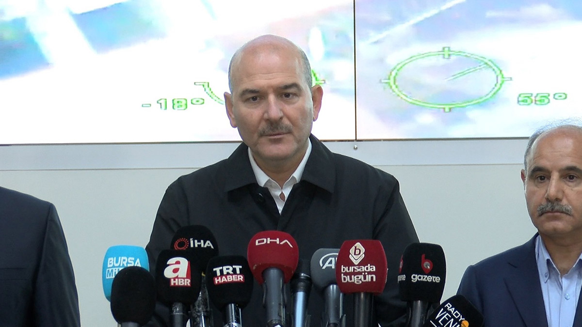 İçişleri Bakanı Süleyman Soylu’nun yönetiminde Bursa'da Kökünü Kurutma Operasyonu gerçekleştirildi.