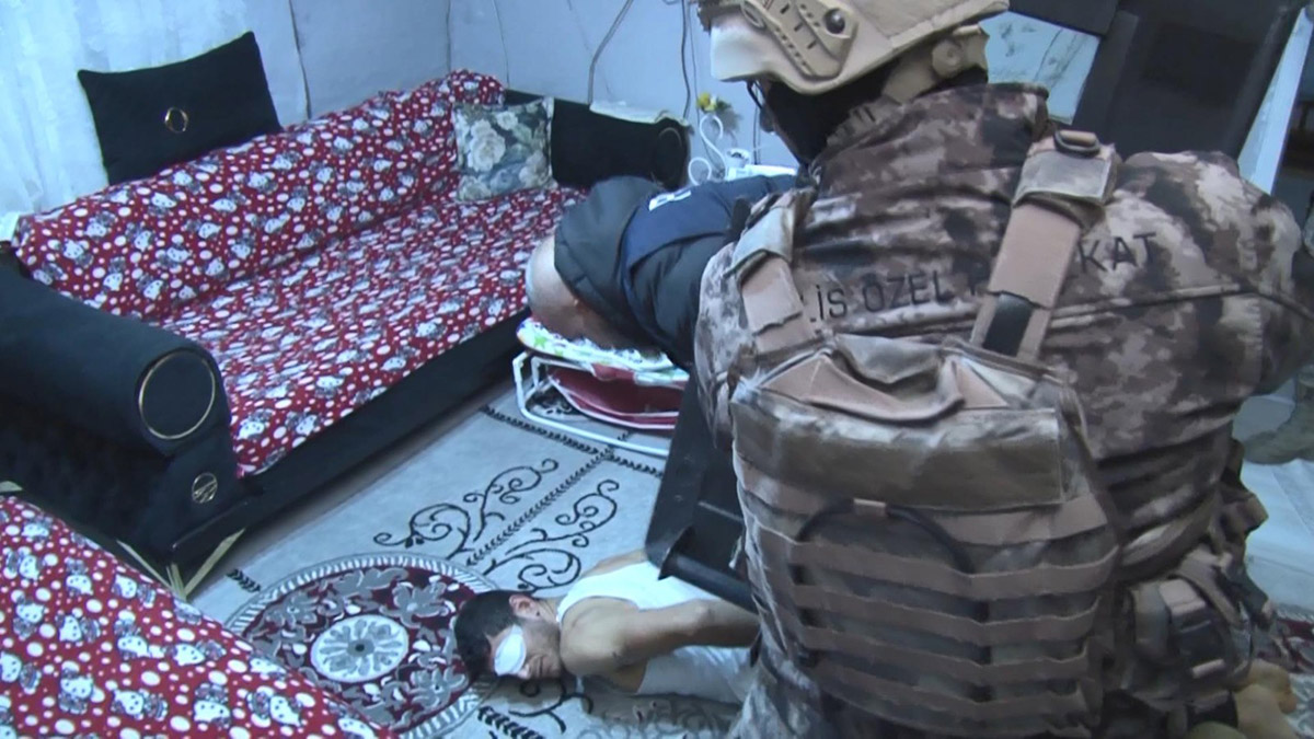 Bursa'da Kökünü Kurutma Operasyonu; 63 tutuklama