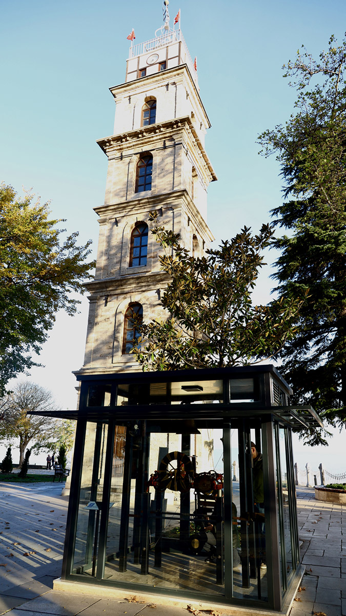 Atıl halde duran saat restore edildi