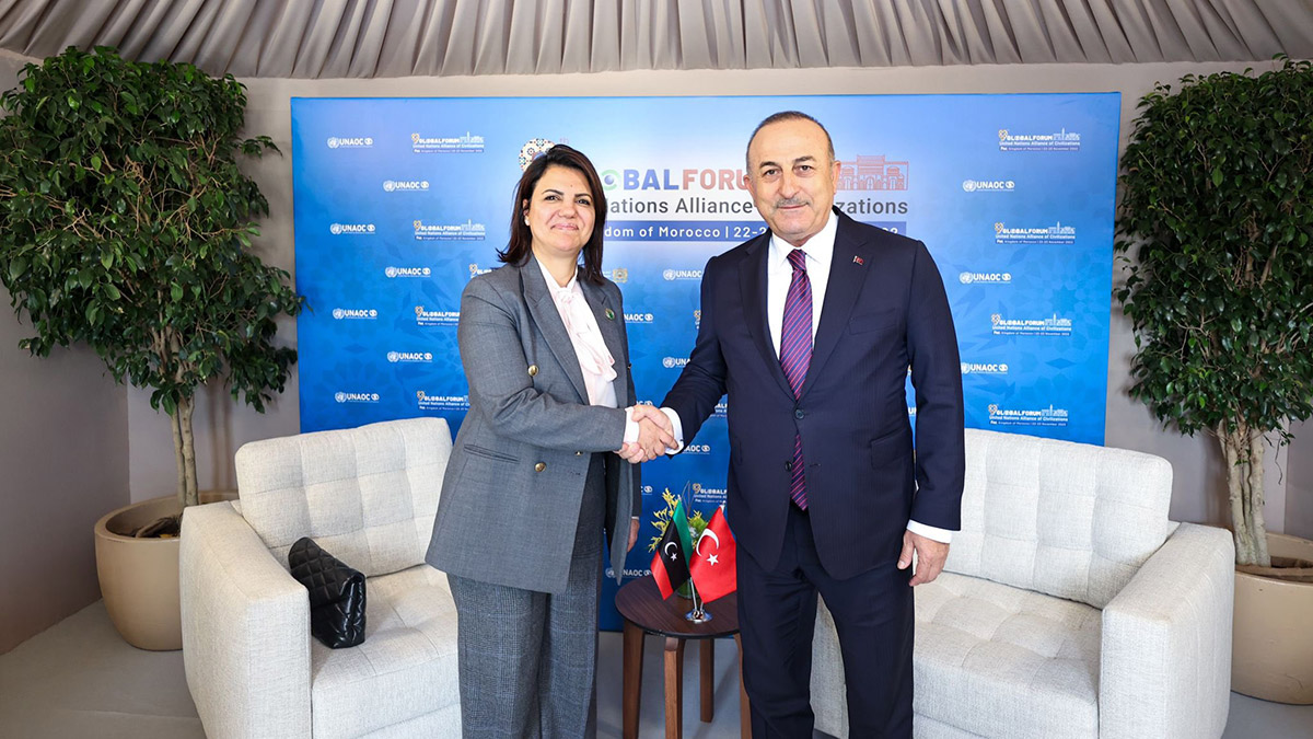 Çavuşoğlu İspanyol ve Libyalı mevkidaşlarıyla görüştü