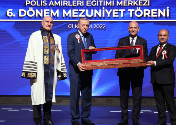 Uyuşturucuyla mücadelede dünyaya örnek bir başarıya sahibiz
