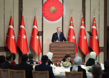 Erdoğan'dan Öğretmenler Günü mesajı