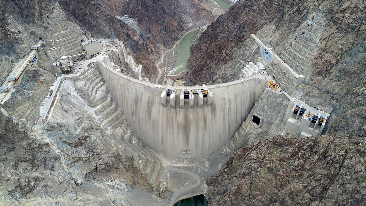 SİHA'mızla teröristlerin tepesindeyiz