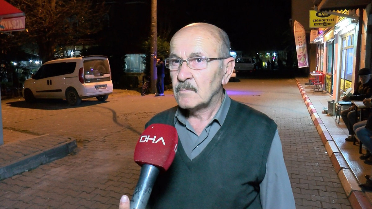 Depremde TIR ters döndü