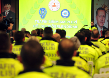Trafik tek başına polisten ibaret değil