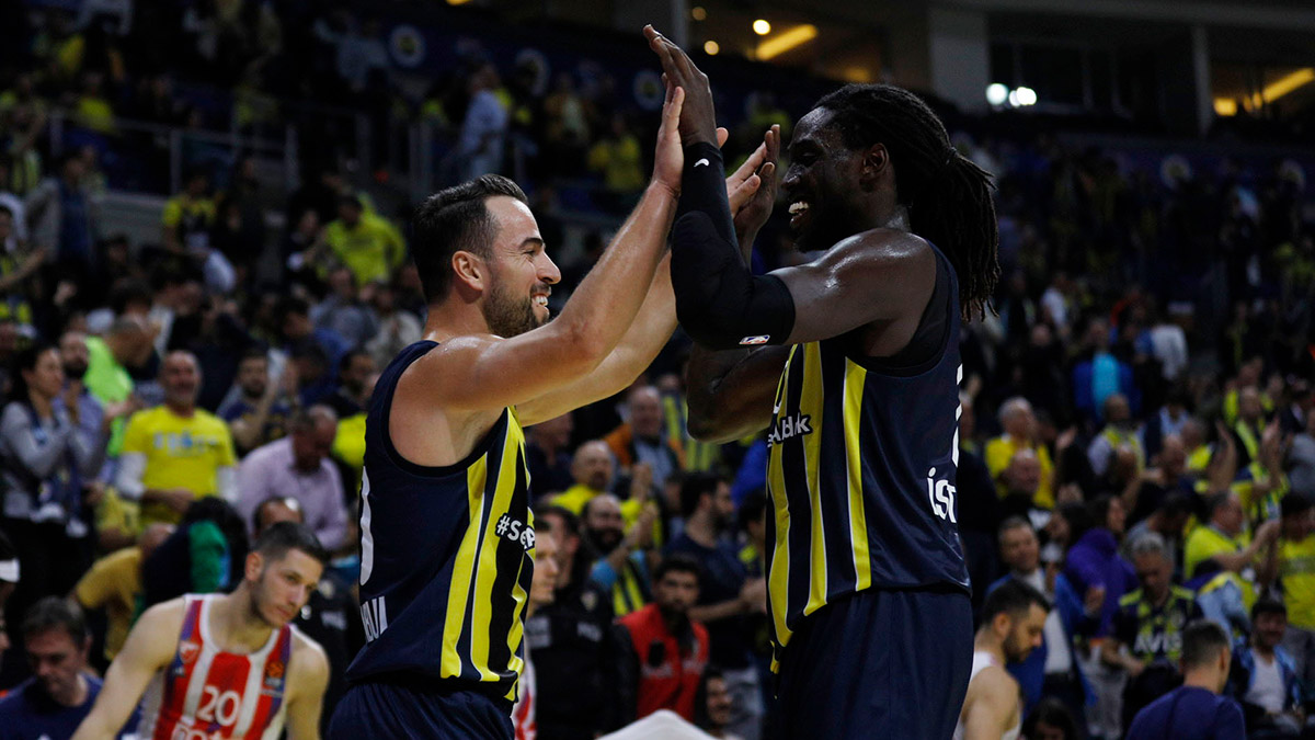Fenerbahçe Beko Kızılyıldız'ı 93-79 mağlup etti