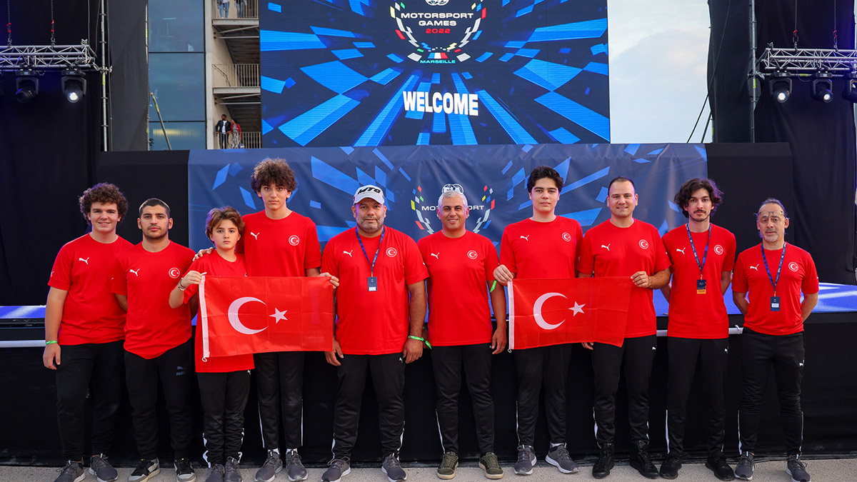 FIA Motorsporları Olimpiyatları'nda gümüş madalya