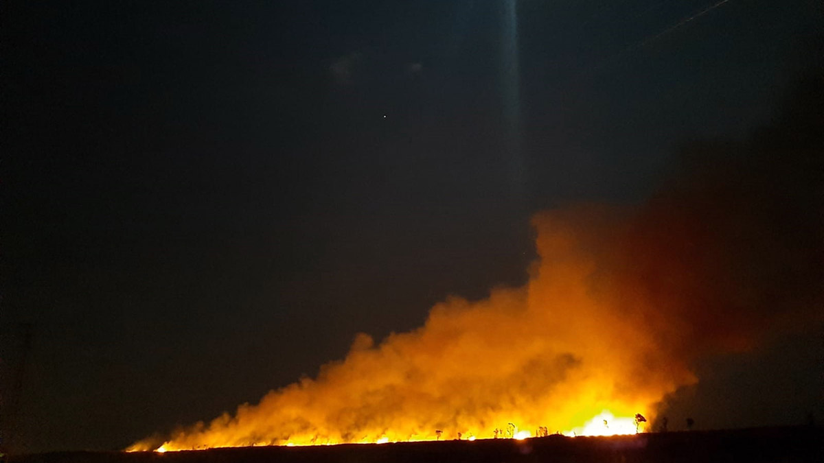 Göksu Deltası'nda çıkan yangına müdahale edilemiyor