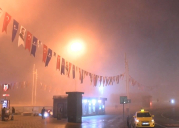 İstanbul güne yoğun sisle başladı