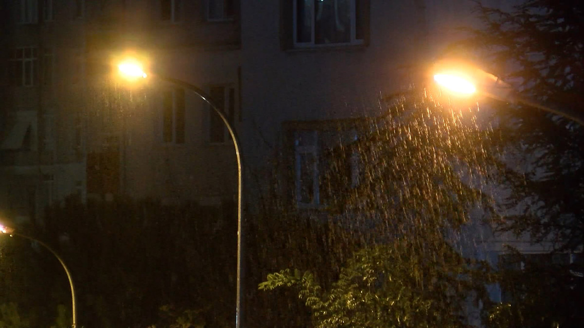 İstanbul'da yağmur başladı