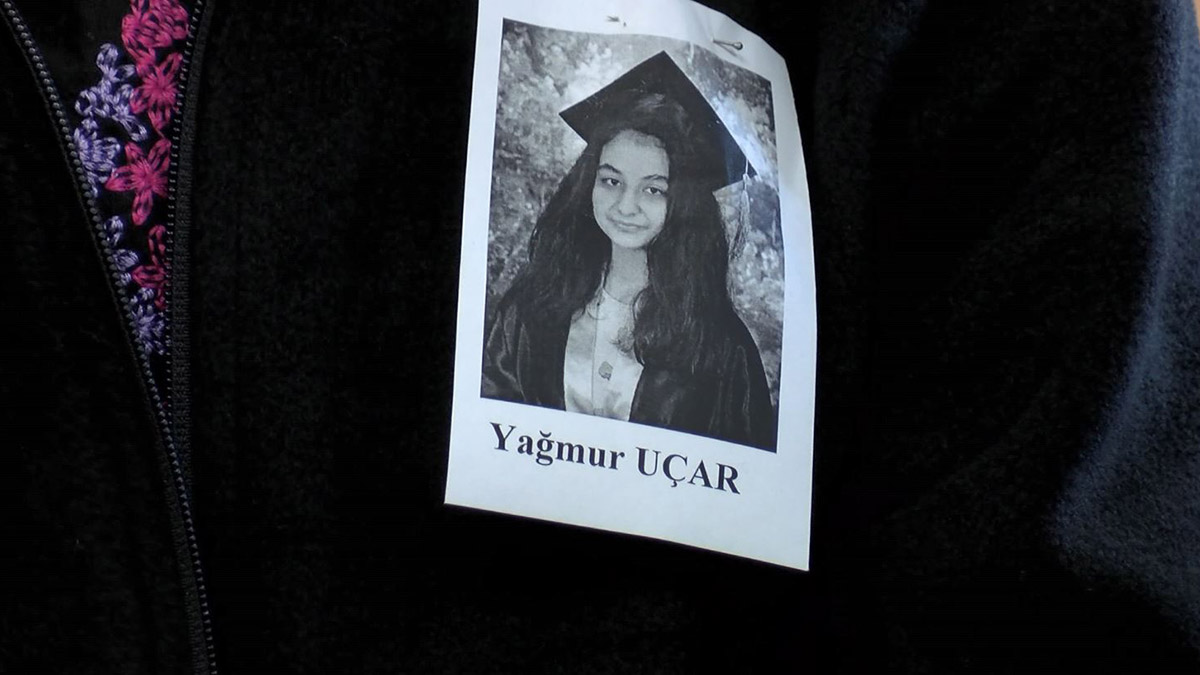 Beyoğlu İstiklal Caddesi'ndeki terör saldırısında hayatını kaybeden 15 yaşındaki Yağmur Uçar için okulda tören düzenlendi.