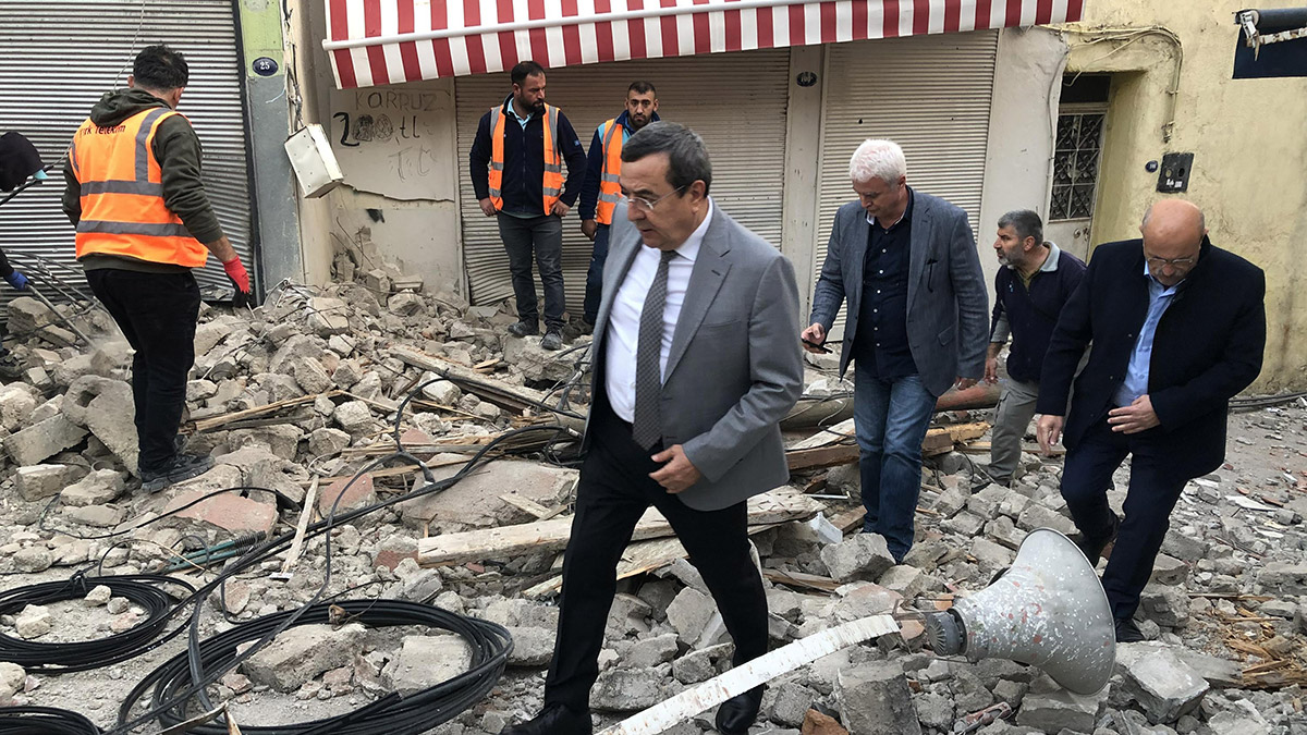 Depremde hasarın boyutu ortaya çıktı