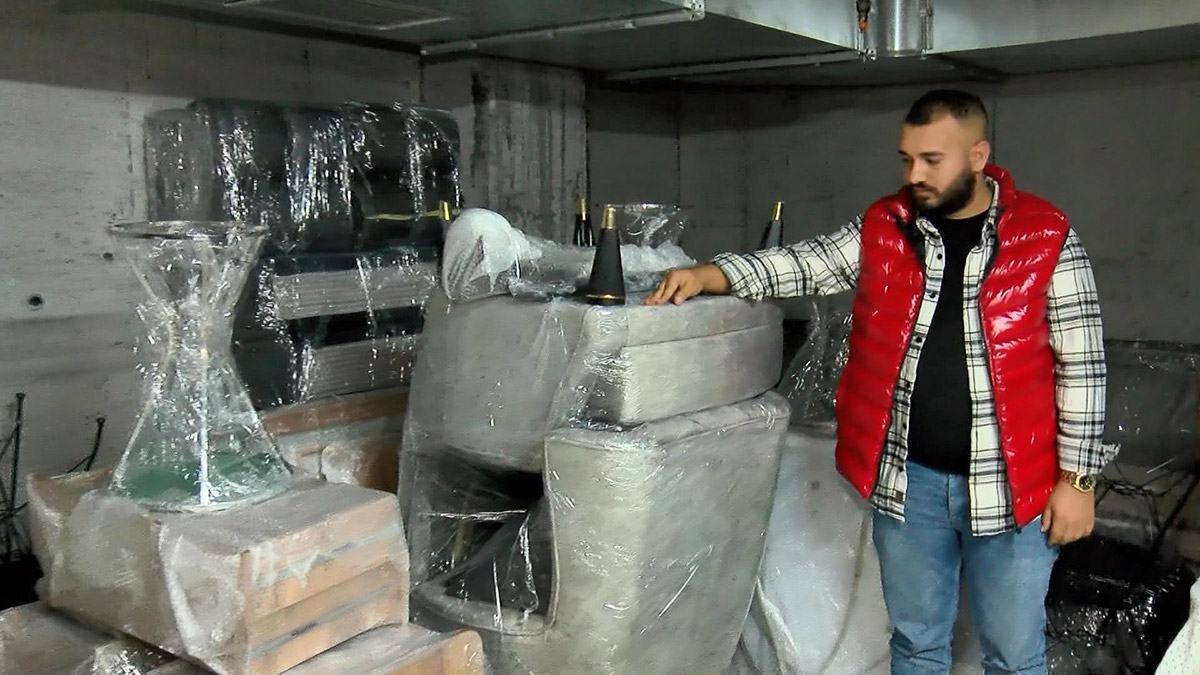 25 günlük gelin mobilyaları parçalayıp evi terk etti