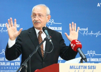 Kemal Kılıçdaroğlu İngiltere'ye gitti