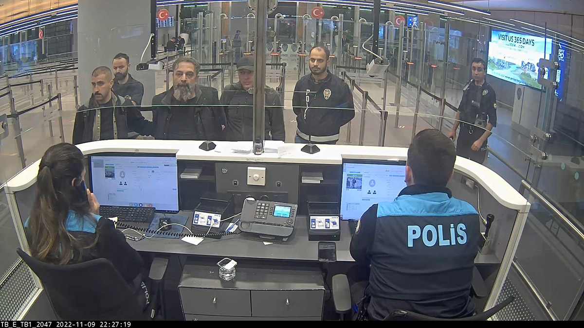 Kırmızı bültenle aranan Salih Akkurt Türkiye'ye getirildi