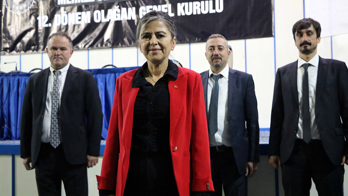 Maden İşçileri Sendikası'nda kadın başkan seçildi