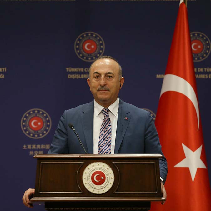 İsveç ve Finlandiya'nın taahhütlerini yerine getirdiklerini söylemek zor