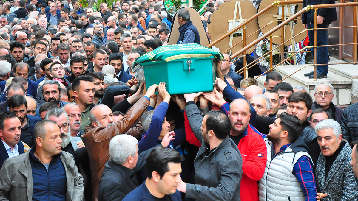 MHP Manisa İl Başkanı Murat Öner toprağa verildi