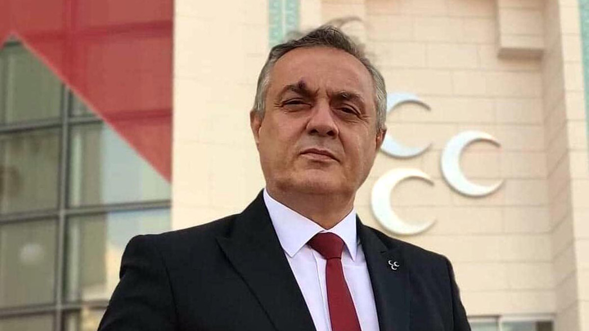 MHP Manisa İl Başkanı Murat Öner kalp krizinden öldü