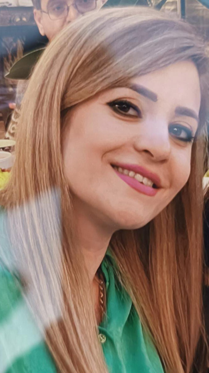 Bağcılar'da Faruk K., eşini uykusunda öldürdü. Cinayet sonrasında evden ayrılmayan Faruk K. gözaltına alınırken, Kudret K.'nin cenazesi Adli Tıp Kurumu morguna götürüldü.