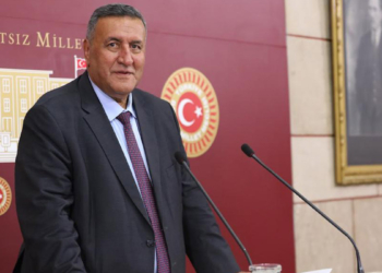 220 bin vatandaşımızın yurtdışında şirketi var