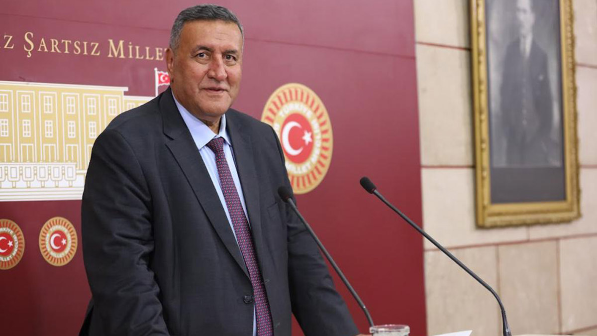 220 bin vatandaşımızın yurtdışında şirketi var