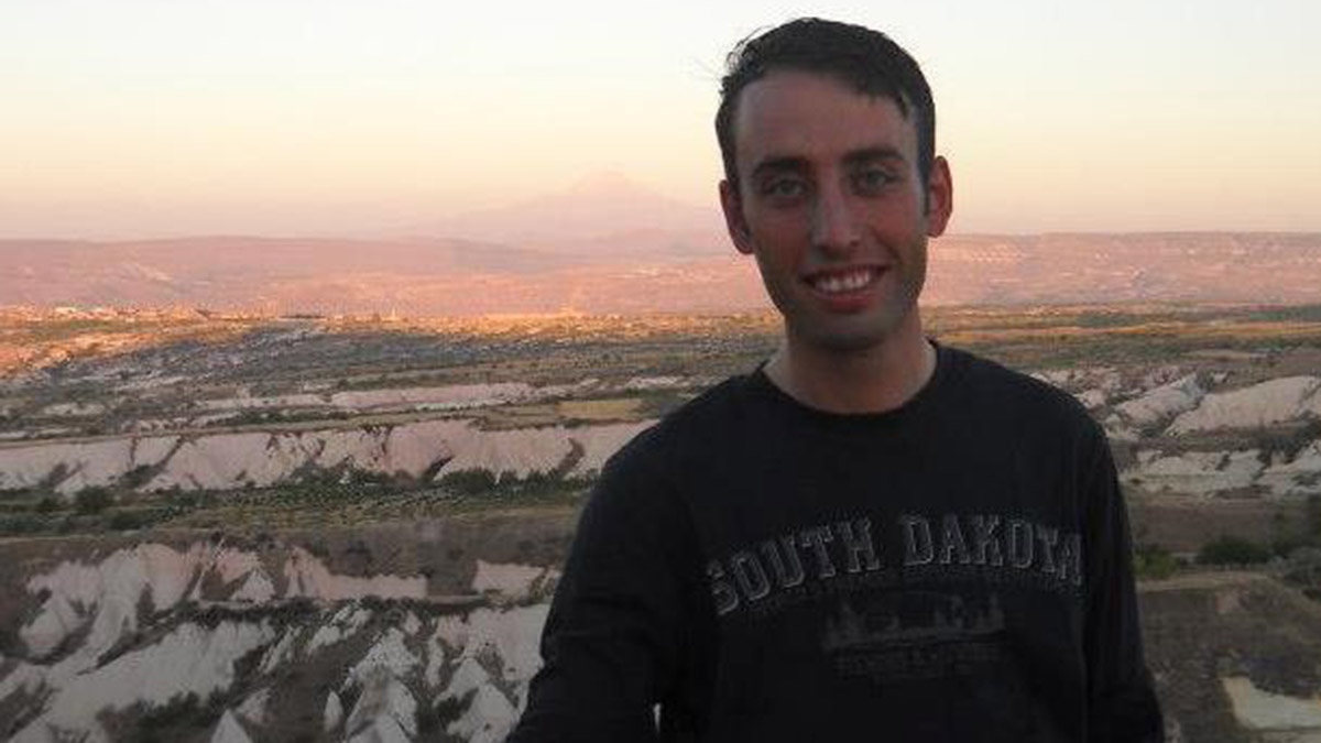 Park nedeniyle av tüfeği ile vurularak öldürüldü