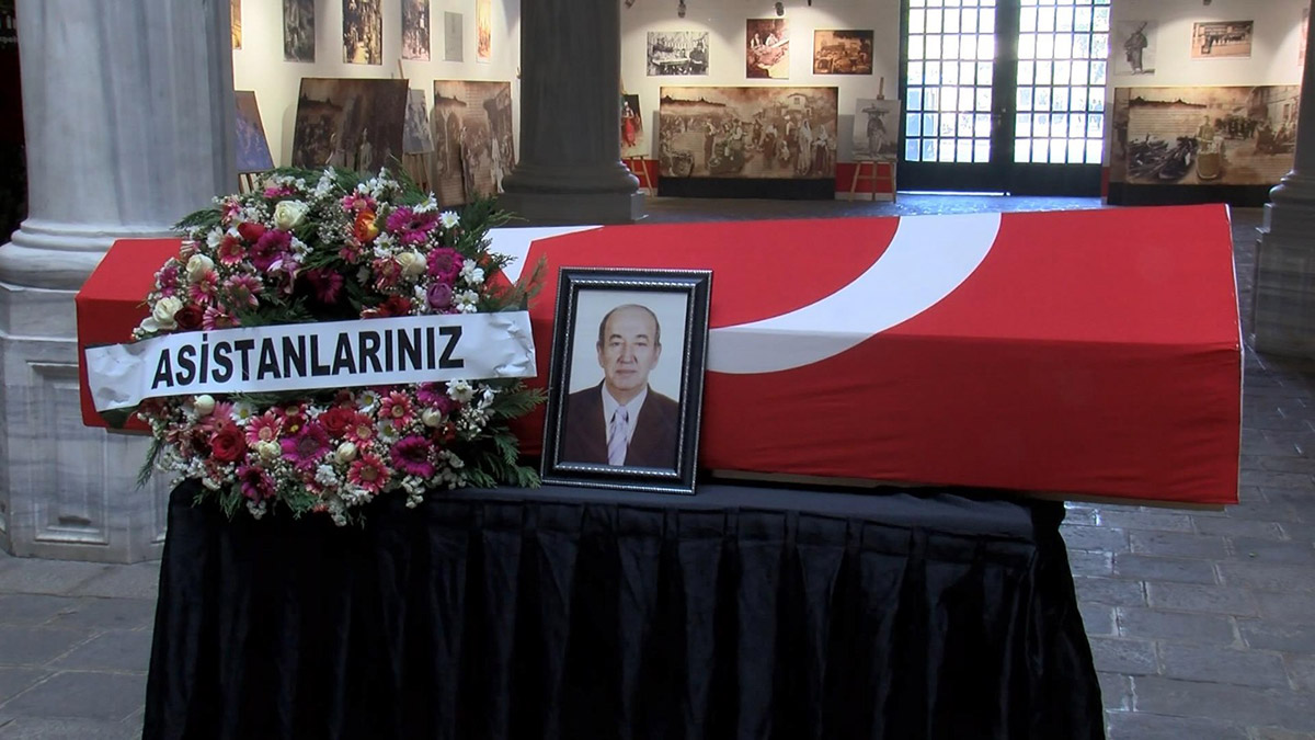 Erol Manisalı için İstanbul Üniversitesi'nde tören