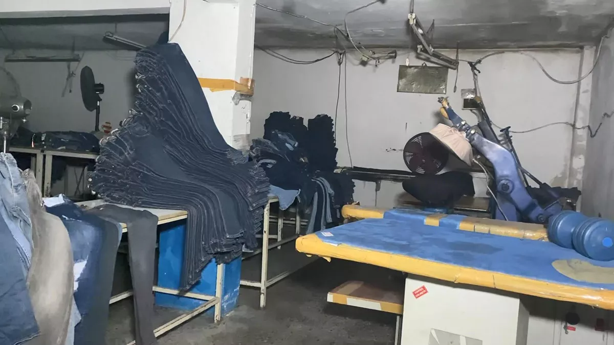 Kadın teröristin yaşadığı ve çalıştığı tekstil atölyesi görüntülendi