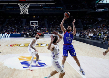 Anadolu Efes-Real Madrid'e 94-85 mağlup oldu