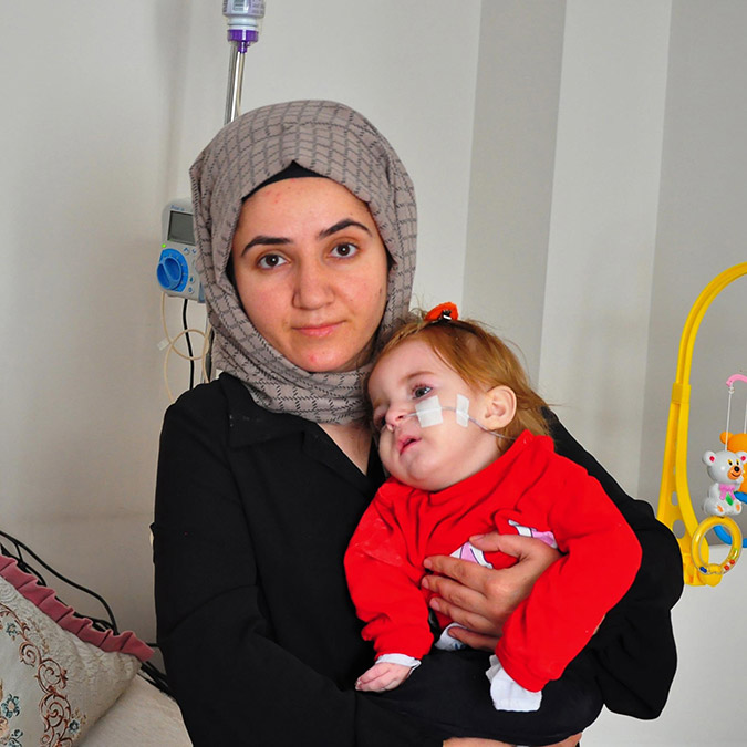 SMA hastası İrem Nur için gerekli para toplandı