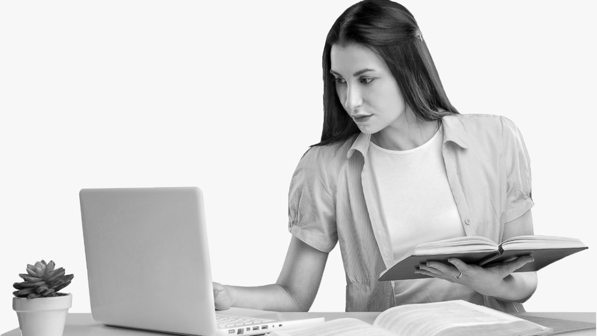 YÖM Grup; öğretmenlerin mesleki ve kişisel gelişimlerine destek olacak ve bu alanda kamuoyunda farkındalığı artıracak bir sosyal girişime imza atıyor. “Öğretmen Gelişirse Toplum Gelişir” mottusuyla yola çıkan sosyal girişim, Cumhuriyet'in 100. yılında 1 milyon öğretmene ulaşmayı hedefliyor.