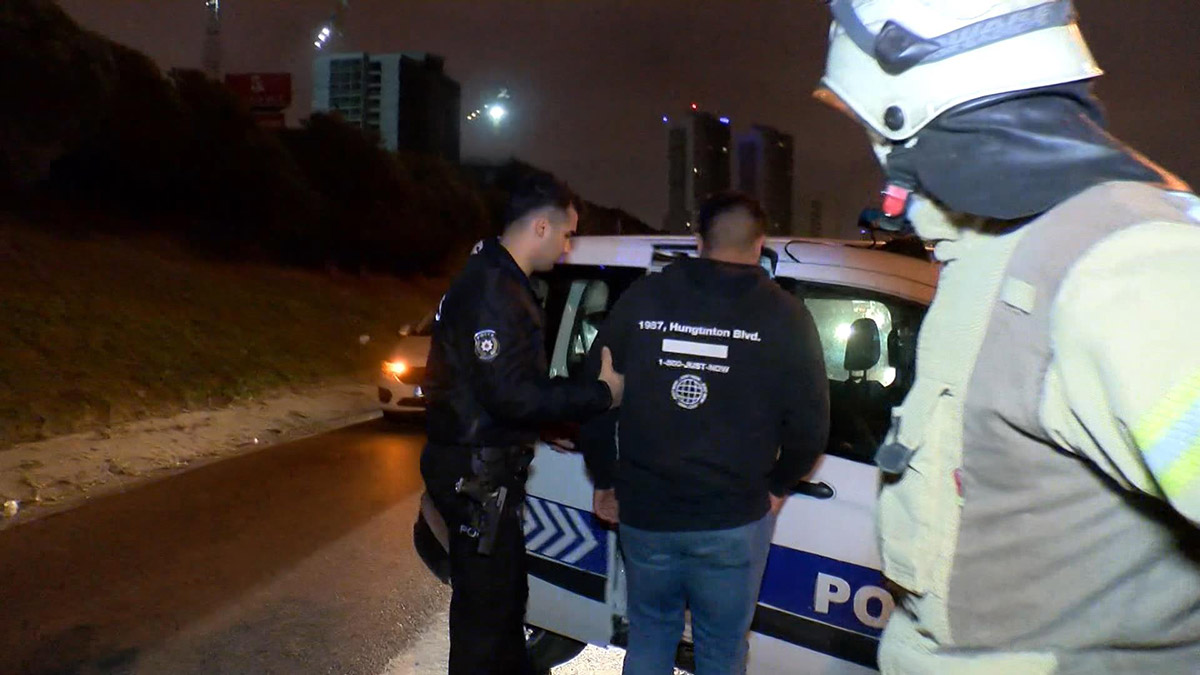 İki motosiklet sürücüsü şakalaşırken kazaya yol açtı